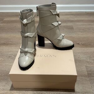 Alexandre Birman Cream Heeled Boots with Bow Accents